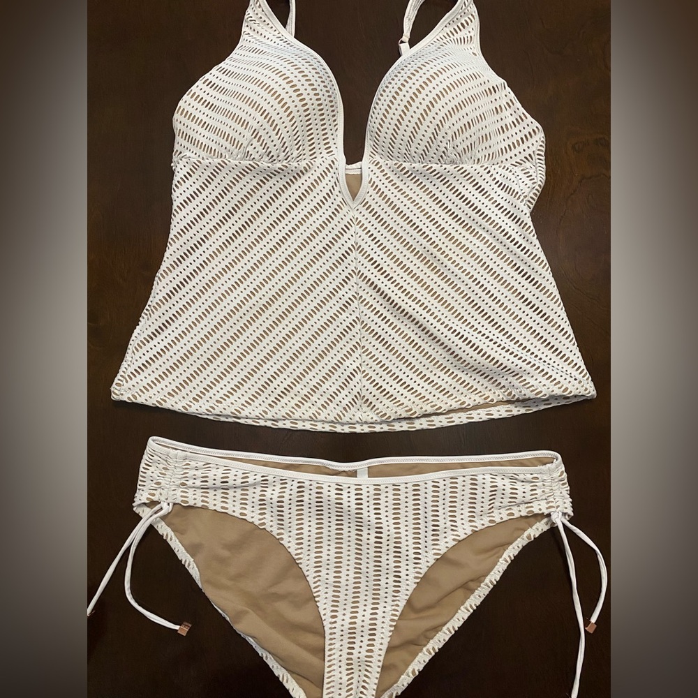 Bar III White and Nude Artisan Crochet 3 Piece Tankini and Bikini Bathing Suit
